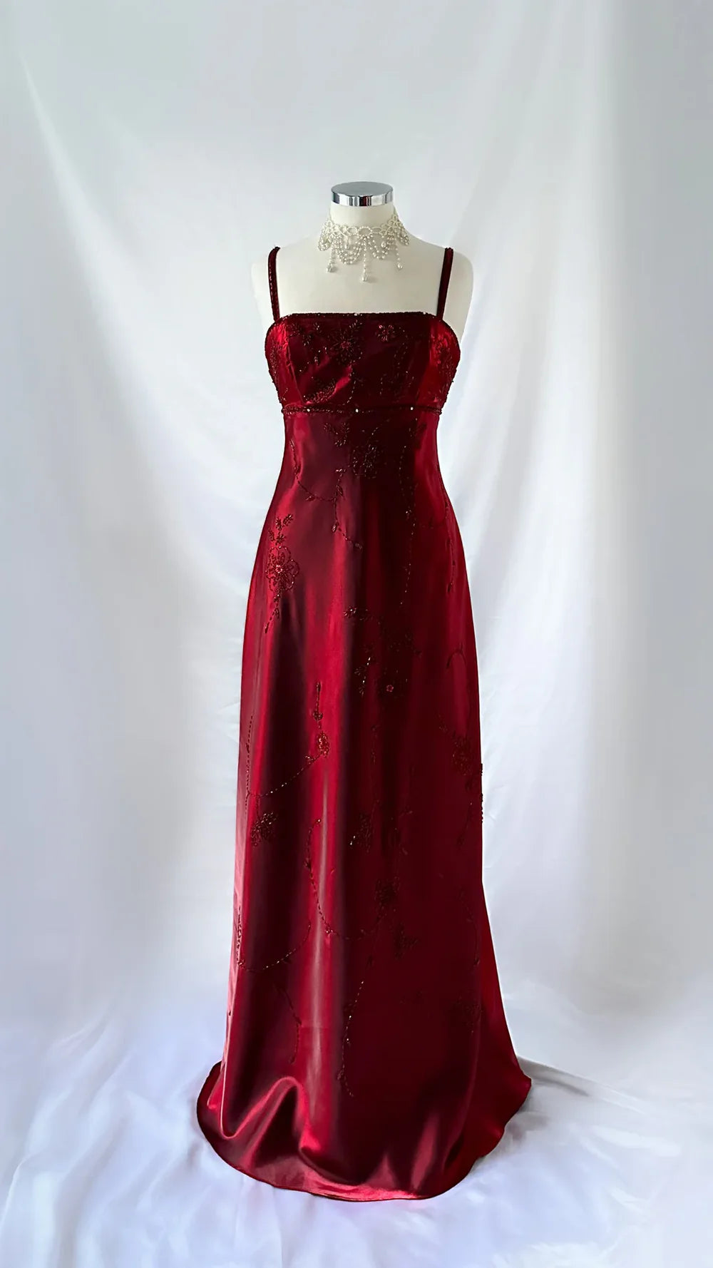 ROBE DOS NU ROUGE