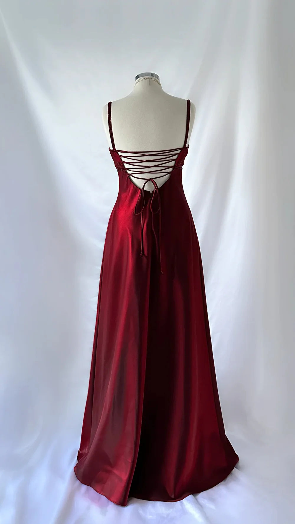 ROBE DOS NU ROUGE